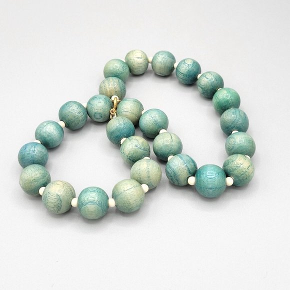 Round Green Wooden Beads Chunky Taiwan Necklace Spring Ring Clasp 18 in Vintage - Picture 5 of 8